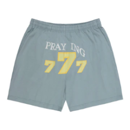 Praying Clothing: A Symbol of Faith, Fashion, and Inner Peace
