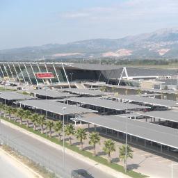 Discover Convenient Travel Options Right from the Airport