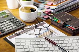 The Real Pressure Behind Online Geography Classes