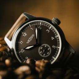 Weiss Watches Review: American Luxury Watches Crafted for Excellence