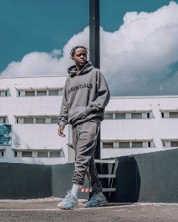 Top Hellstar Hoodie and Essential Hoodie Outfits for Sharp Street Vibes
