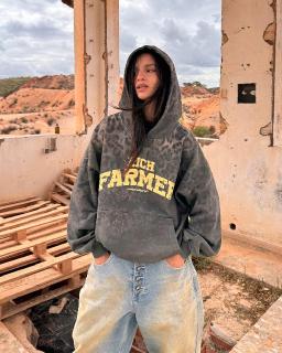 Outfits urbanos para hombres con Cold Culture Hoodie