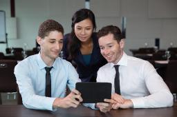 Top Ways Emerging Technology Is Reshaping How Local Businesses Connect With Customers