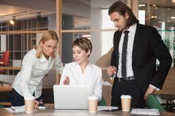 Top Reasons Businesses Are Investing in Wearables and Search Visibility