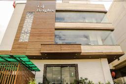 Hotel Taj Heights, Agra: Comfortable Stays, In-House Dining, and Banquet Facilities in One Place