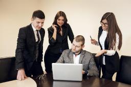 Top Strategies Shaping Business Growth in the Digital Age