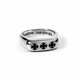 The Iconic Appeal of the Chrome Hearts Ring