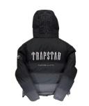 Dlaczego Każdy Chce Kurtkę Trapstar