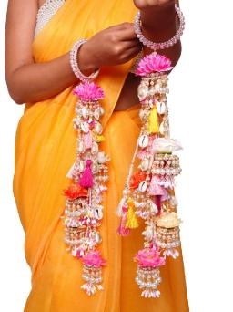 Best Flower Jewellery Trends for Weddings 2025 | VAIDAAN