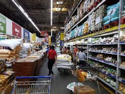 Key Reasons Businesses Prefer Cash and Carry Over Other Models