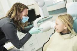 How To Choose The Best Cosmetic Dentist For Your Smile Goals?