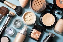 Understanding What Dry Skin Needs in a Powder