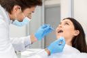 Choosing The Right Dentist For Dental Implant Treatment