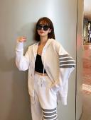 甜心教主王心凌上身Thom Browne，美翻了！