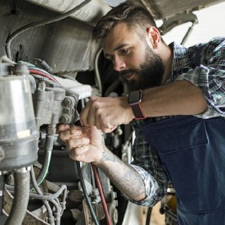 truck-repair-1024x683.jpg